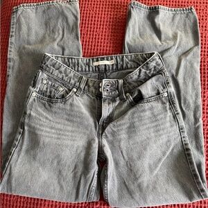 Super Low Black Levi’s